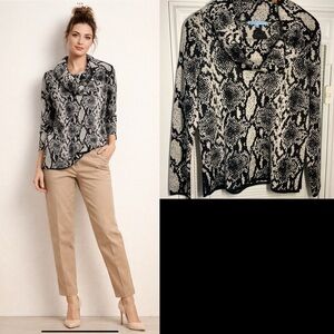 Antonio Melani Wool‎ Snake  Print Cowl  neck Sweater. Size Small